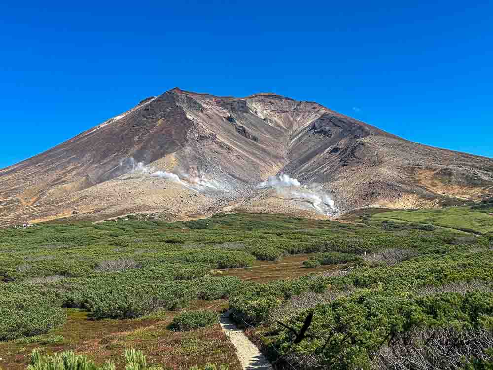 Hokkaido, Japan, Birding & Scenic Driving Road Trip in Autumn.